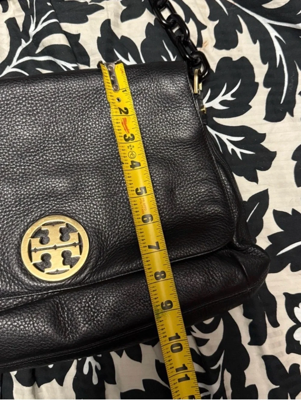 Tory Burch pebbled black